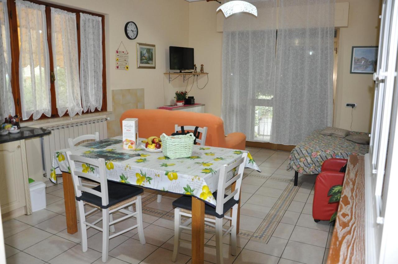 La Casa Di Fiorella Cerreto Guidi Luaran gambar
